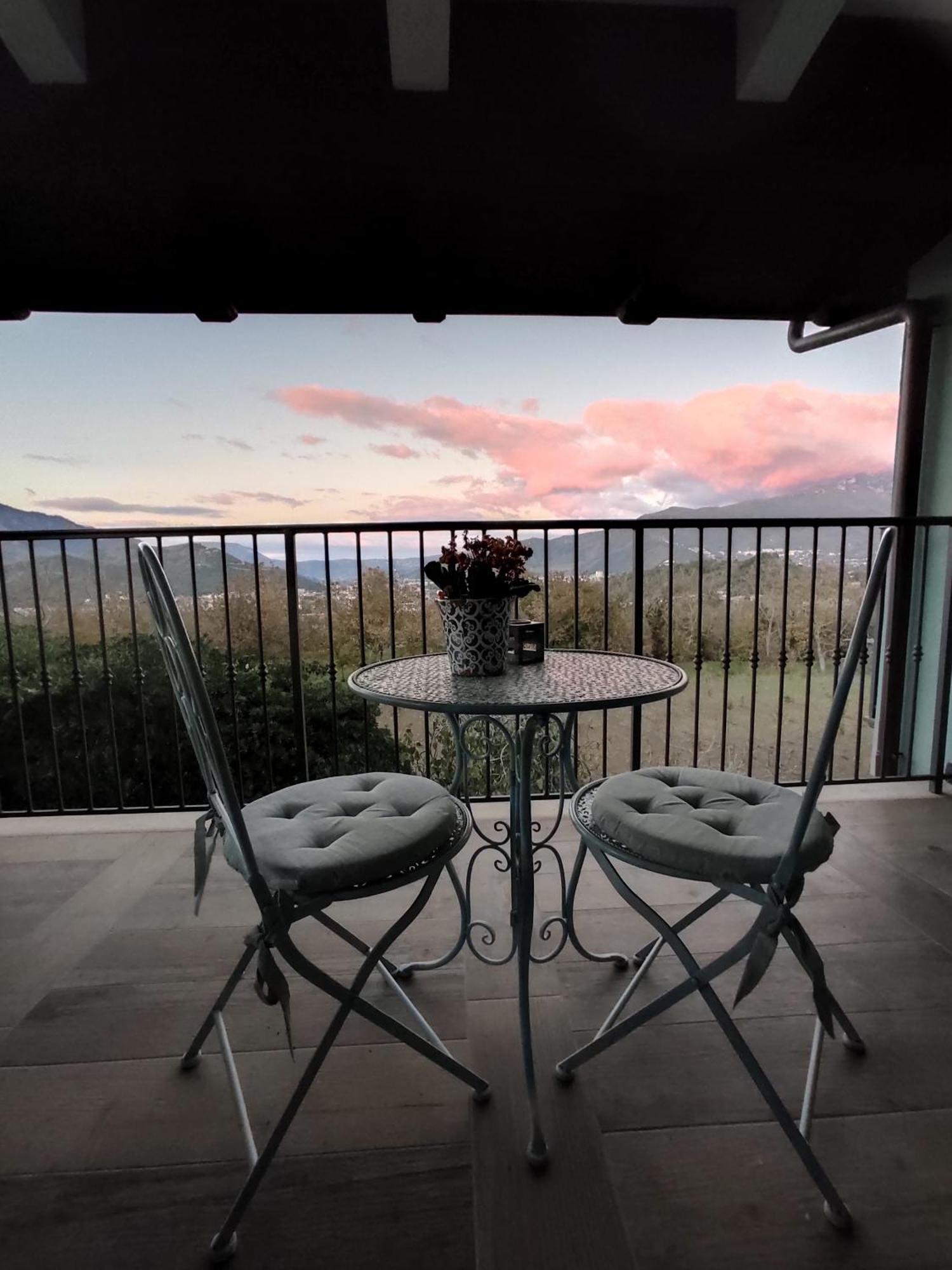 Caledonia B&B Mercato San Severino Bagian luar foto